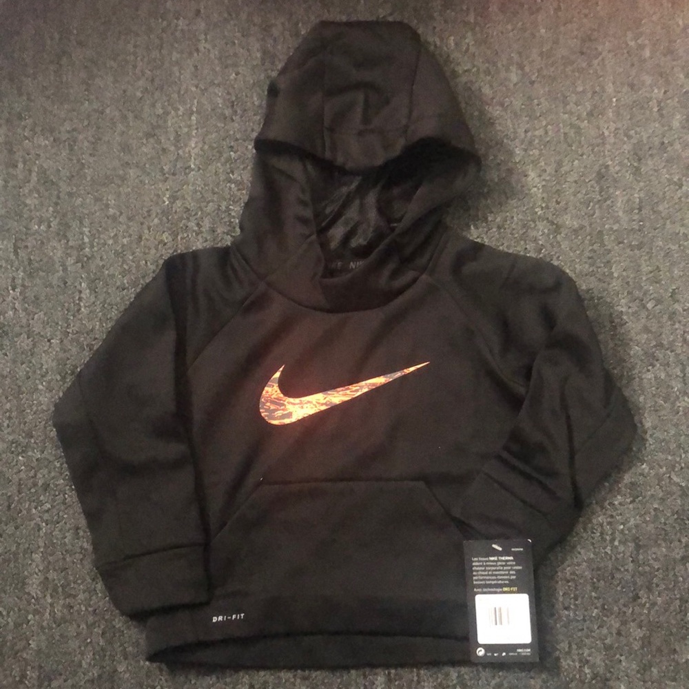 BNWT Nike Sweatshirt
